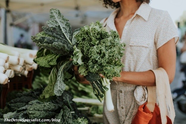 kale detox salad